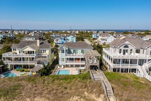 Exterior - Favorite Place: Oceanfront, Private Pool, Spa (Nags Head)