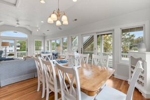 Interior - Dancing Days: Oceanside, Pool, Hot Tub (Corolla)
