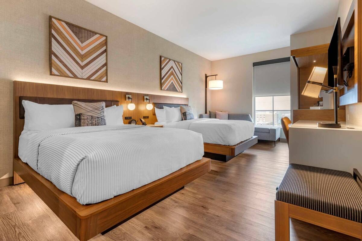 Egyptian cotton sheets, premium bedding, pillow-top beds, desk