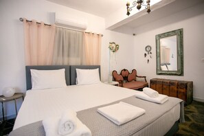1 bedroom, in-room safe, iron/ironing board, free WiFi - Mylos villa in Mani for 8,Private garden,Near Beaches (Triantafillia)