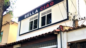 Mặt tiền nơi lưu trú