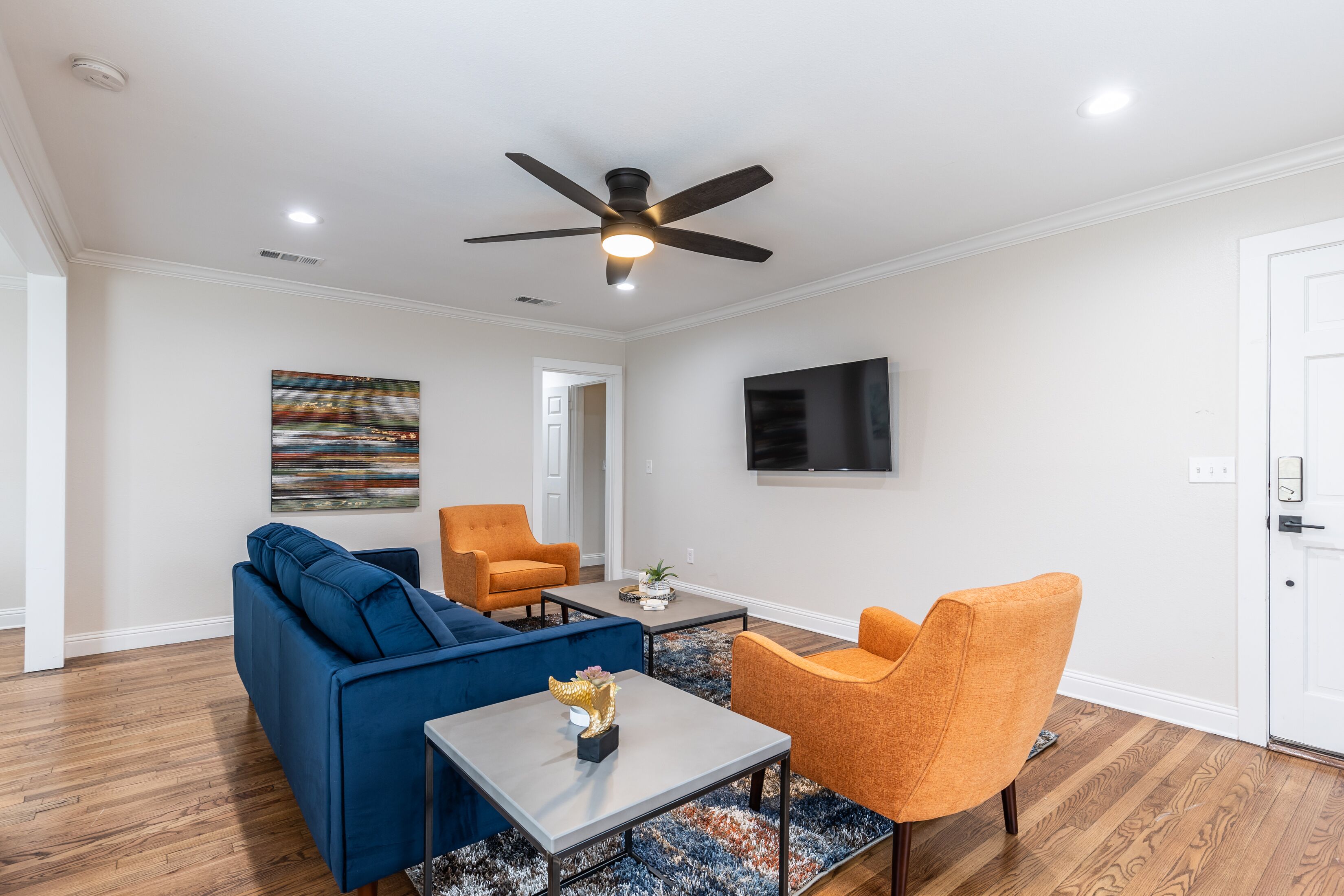 Urban Farmhouse - 5 Min to Downtown!