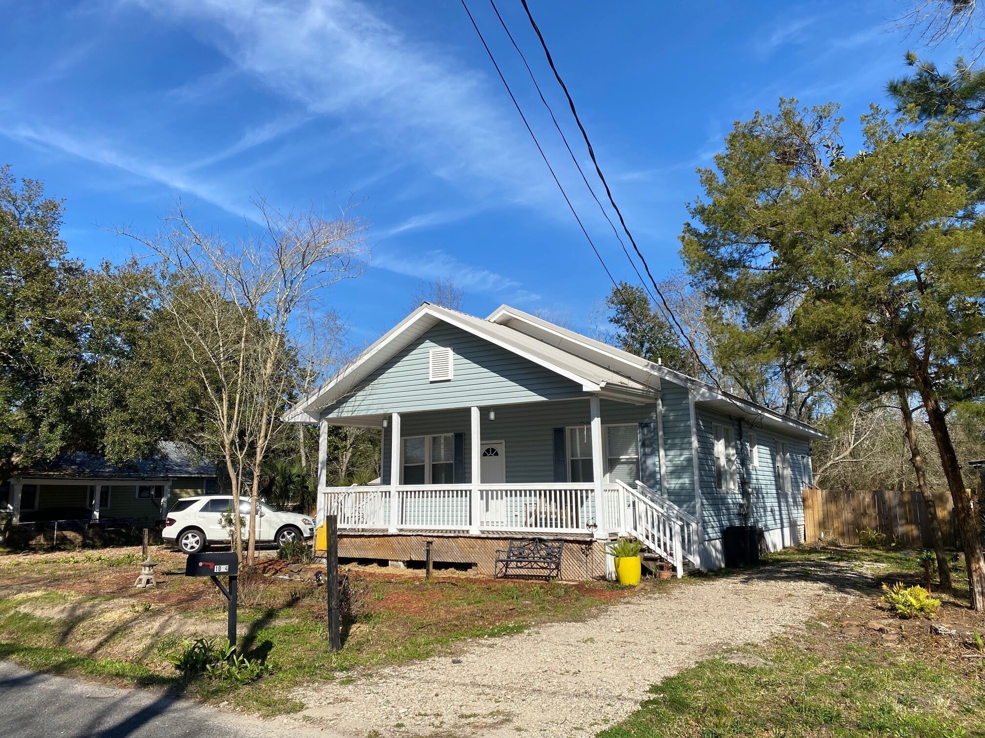 Quaint cottage near the heart of Ocean Springs