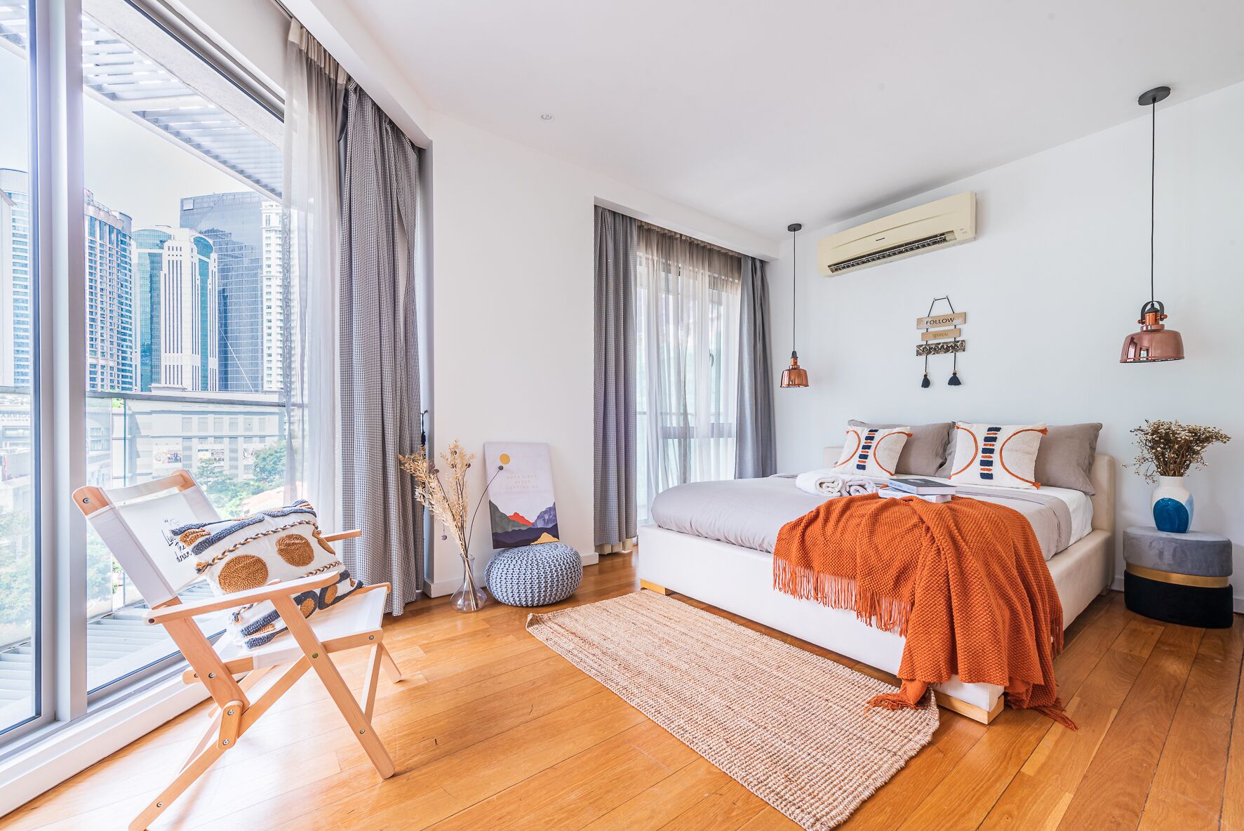 2 bedrooms, iron/ironing board, free WiFi