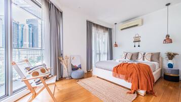 2 bedrooms, iron/ironing board, free WiFi