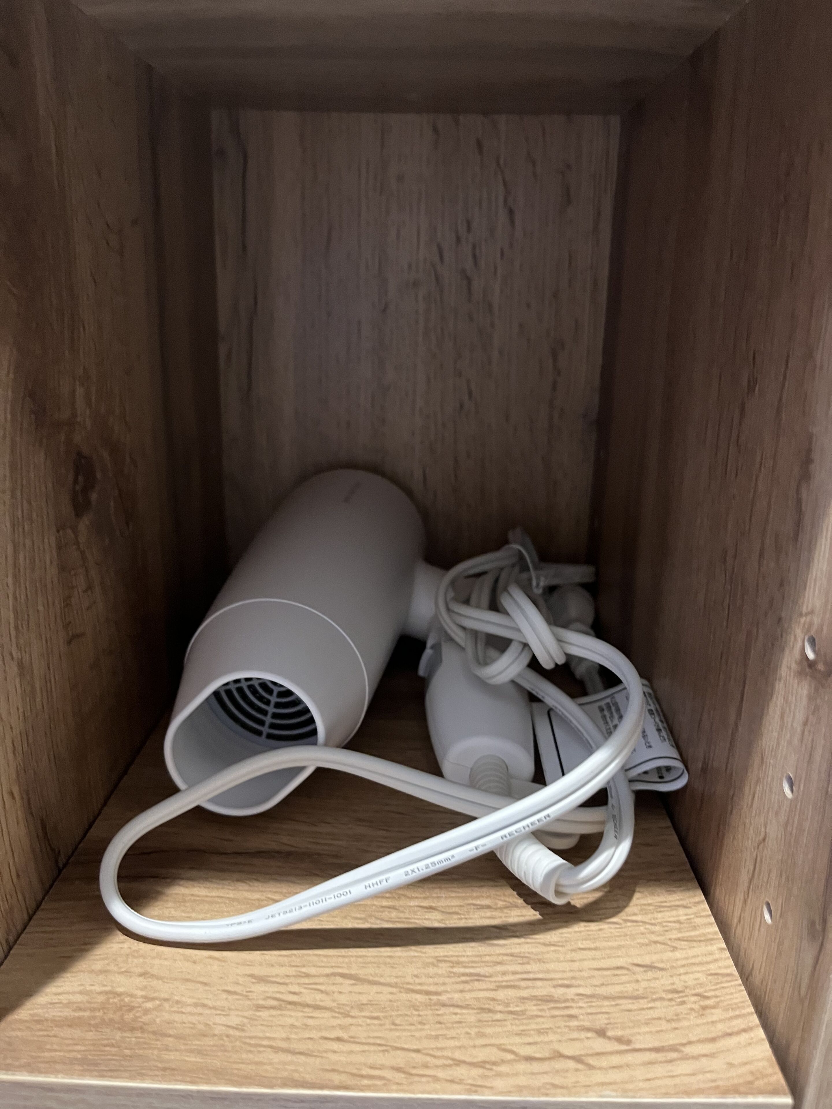 Bathroom amenities