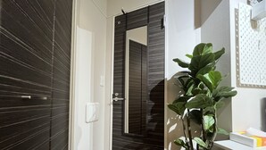 Interior - Meguro Ebisu area High-class residence with excellent facilities (目黒区)