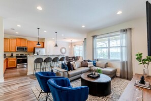 Televisión de pantalla plana y tenis de mesa