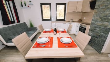 Appartement (Apartment Triglav view with balcony) | Dineerruimte