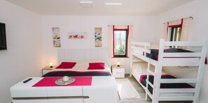 Apartment (Apartment Triglav view with terrace) | 4 bedrooms - Bled Paradise Apartments (Bled)