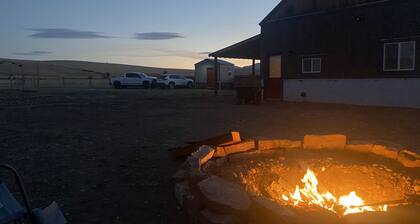 The Bunkhouse Farm Stay near Madison River!