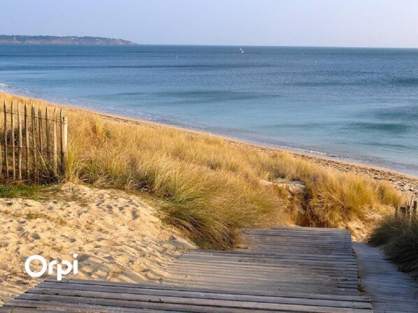 Beach nearby - 5 bedroom house near beach and Port du Crouesty (Arzon)