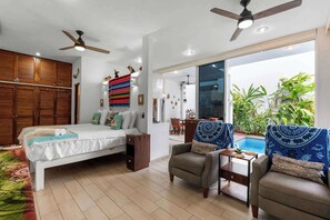 1 habitación, tabla de planchar con plancha, wifi y ropa de cama 