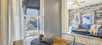 Station 130! Cozy Downtown Home w/ Fire Pit