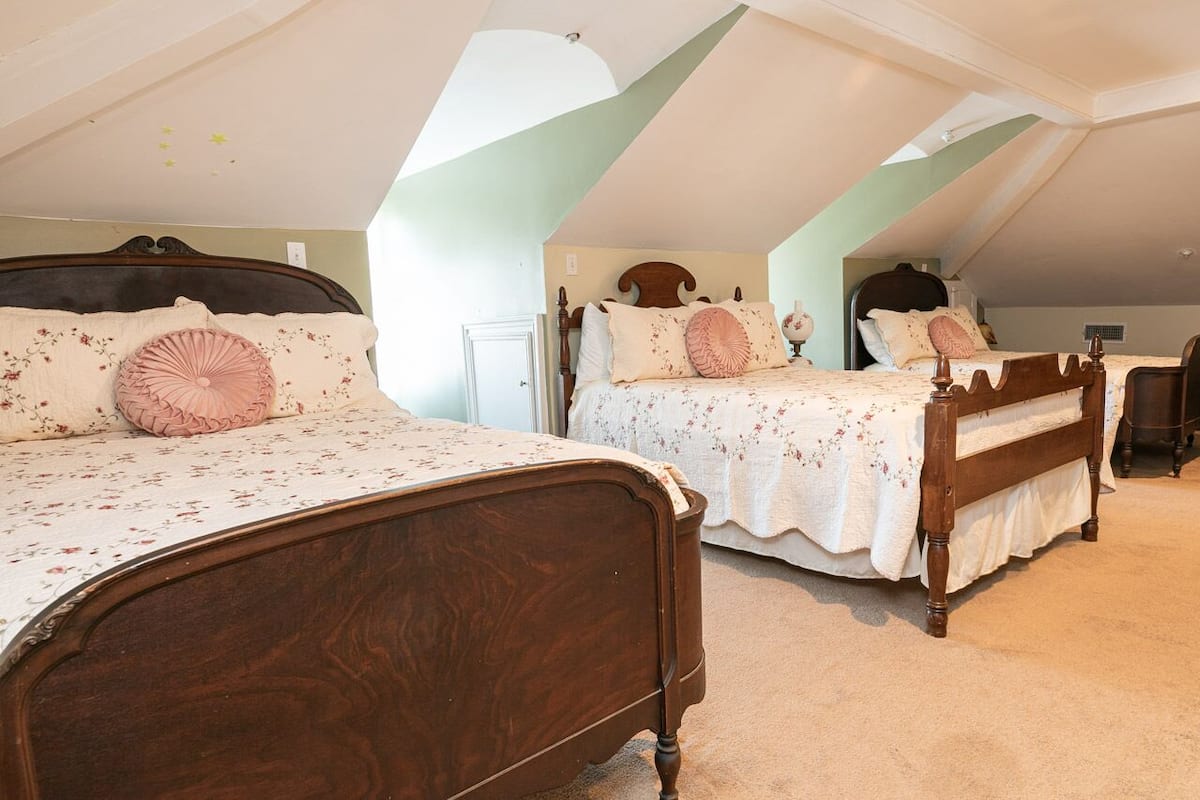 1 habitación, ropa de cama hipoalergénica y decoración personalizada