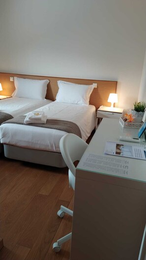 8 chambres, Wi-Fi