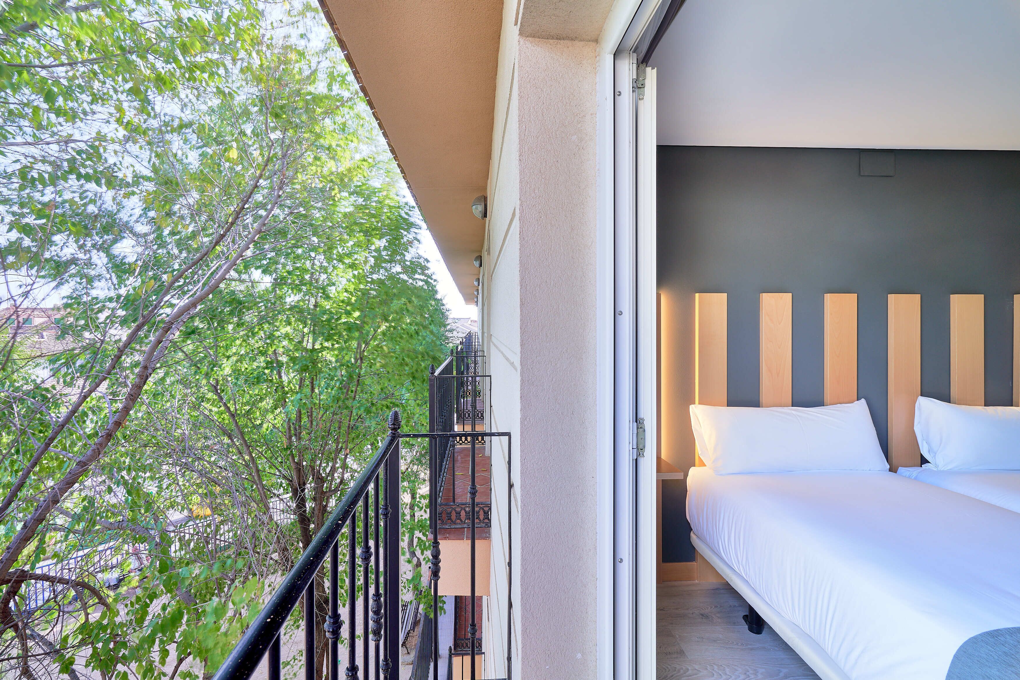 Executive kamer, 1 slaapkamer | Een bureau, een laptopwerkplek, verduisterende gordijnen, gratis wifi