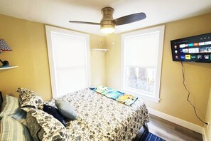 3 bedrooms, free WiFi, bed sheets