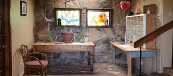 Honey's Suite at The Sage Guesthouse formerly the 19th Hole