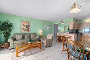 Apartment (The Summit 1031) | Außenbereich