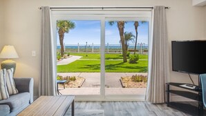 Unclassified image, 4 of 68, button - The Summit 108 (Panama City Beach)