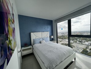 2 bedrooms, WiFi, bed sheets