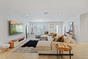 Smart TV, books, music library, stereo