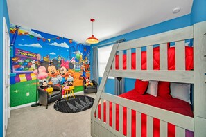 Children’s area - EV_208 - 3 Bed 2 Bath Condo with Luxury Finishing and Access to Resort Amenities (Kissimmee)