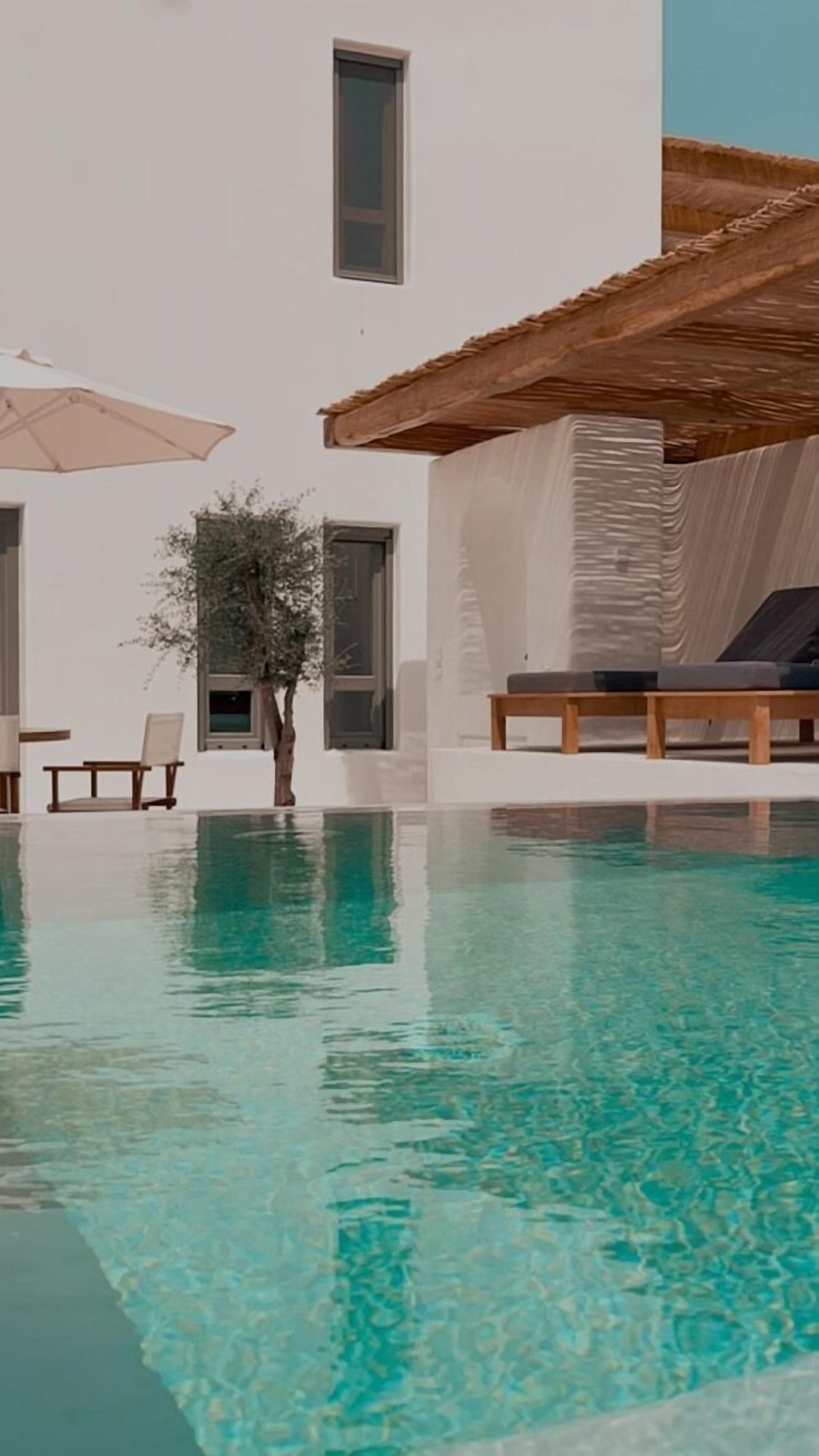 حمّام سباحة خارجي