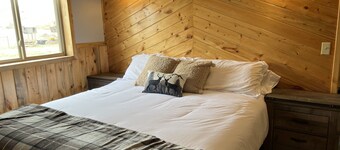 Guesthouse Farm Stay Near the Madison River!