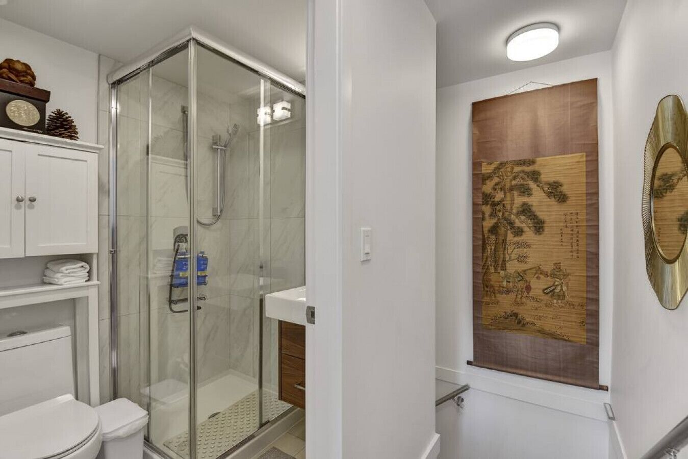 Stunning One Bedroom Lonsdale Quay Eco-Suite