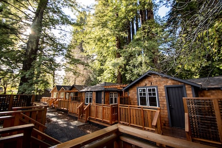 Redwood Cabin | Frette Italian sheets, premium bedding, down comforters