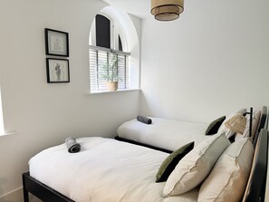 Appartement Design, salle de bain privée, vue sur la cour intérieure | 2 chambres