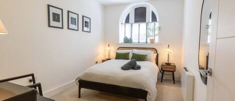 Appartement Design, salle de bain privée, vue sur la cour intérieure | 2 chambres