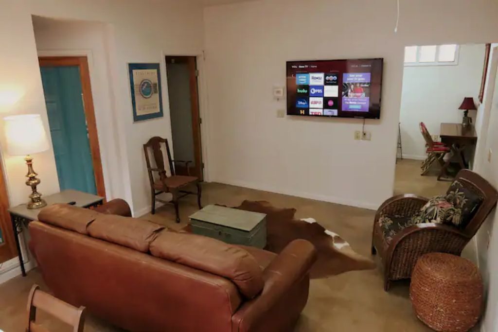 Prairie's Cottage at Sage Guesthouse formerly the 19th Hole