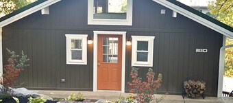 "THE NEST" @ the lake.