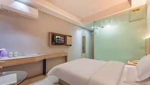 Ảnh chưa phân loại, 3 trong số 62 ảnh, nút