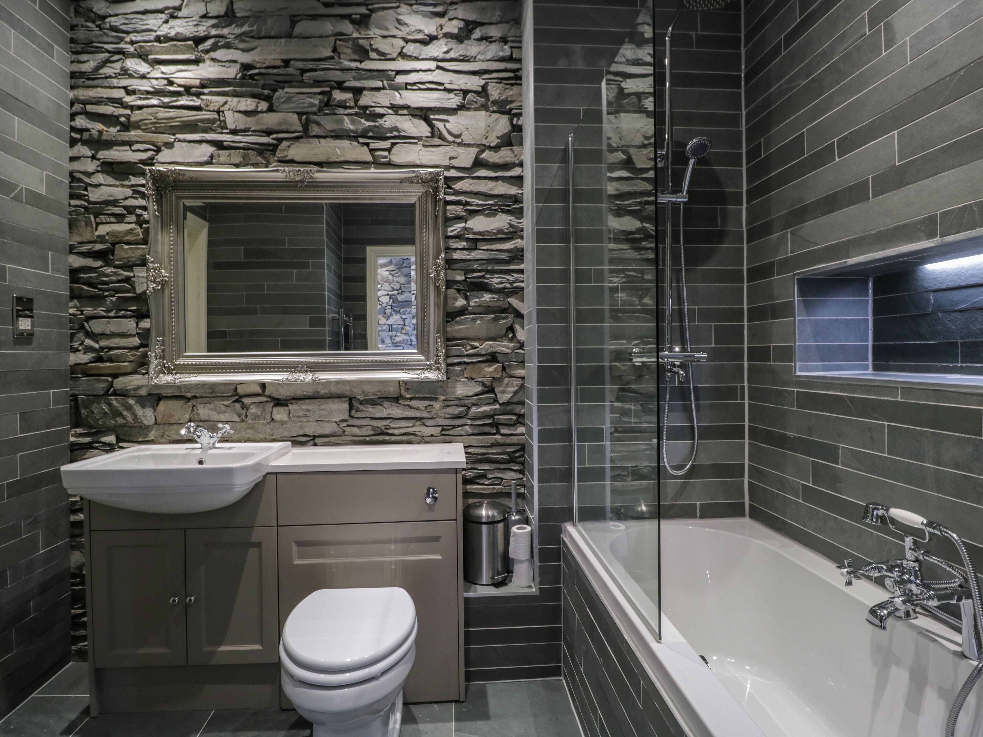 Cottage | Interior