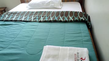 10 chambres, fer et planche à repasser, Wi-Fi