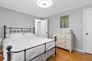 4 habitaciones, escritorio, cuna de viaje y wifi gratis 