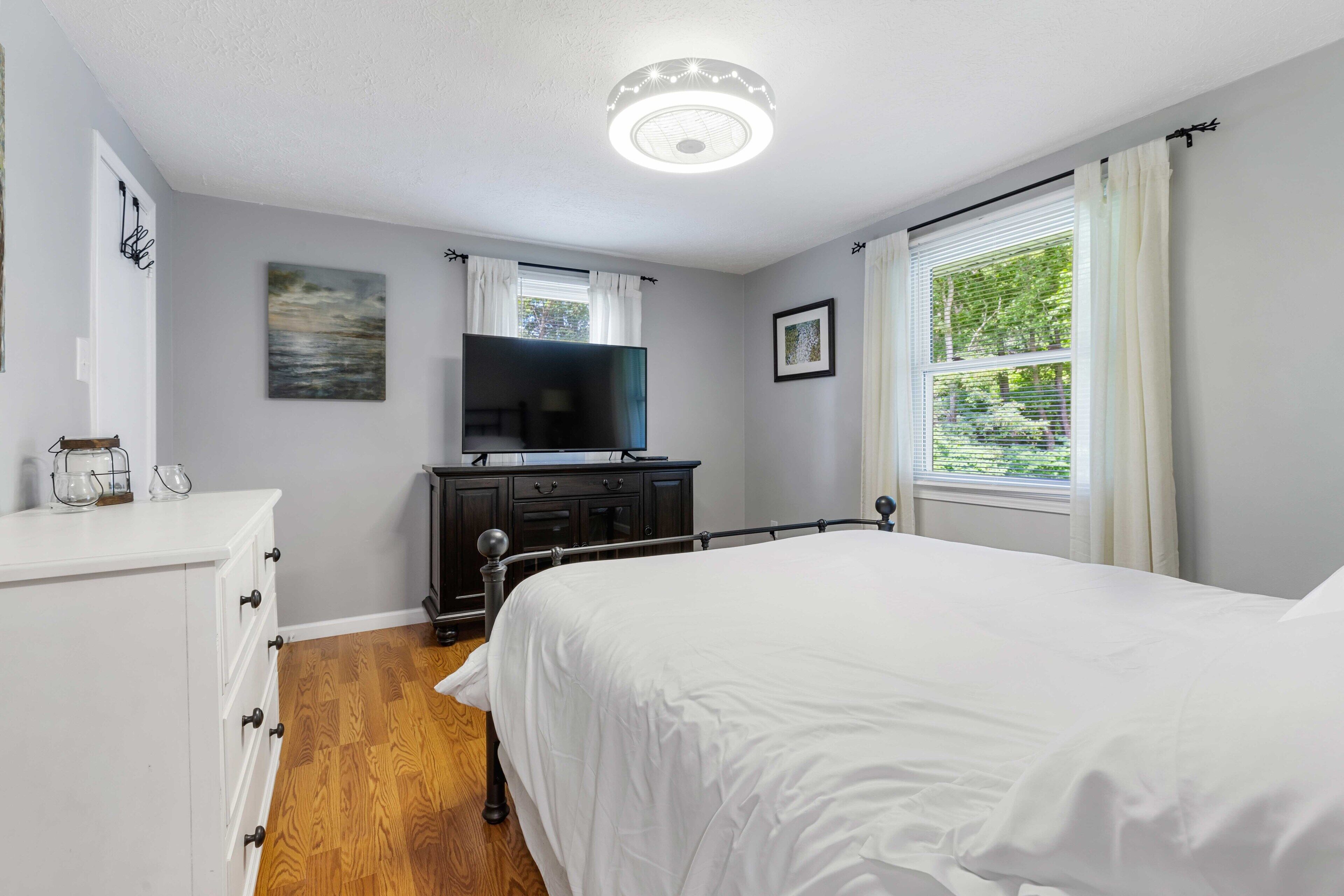 Country Retreat, Blacksburg Va, Sleeps 10, 9 miles to Va Tech & Close to Radford