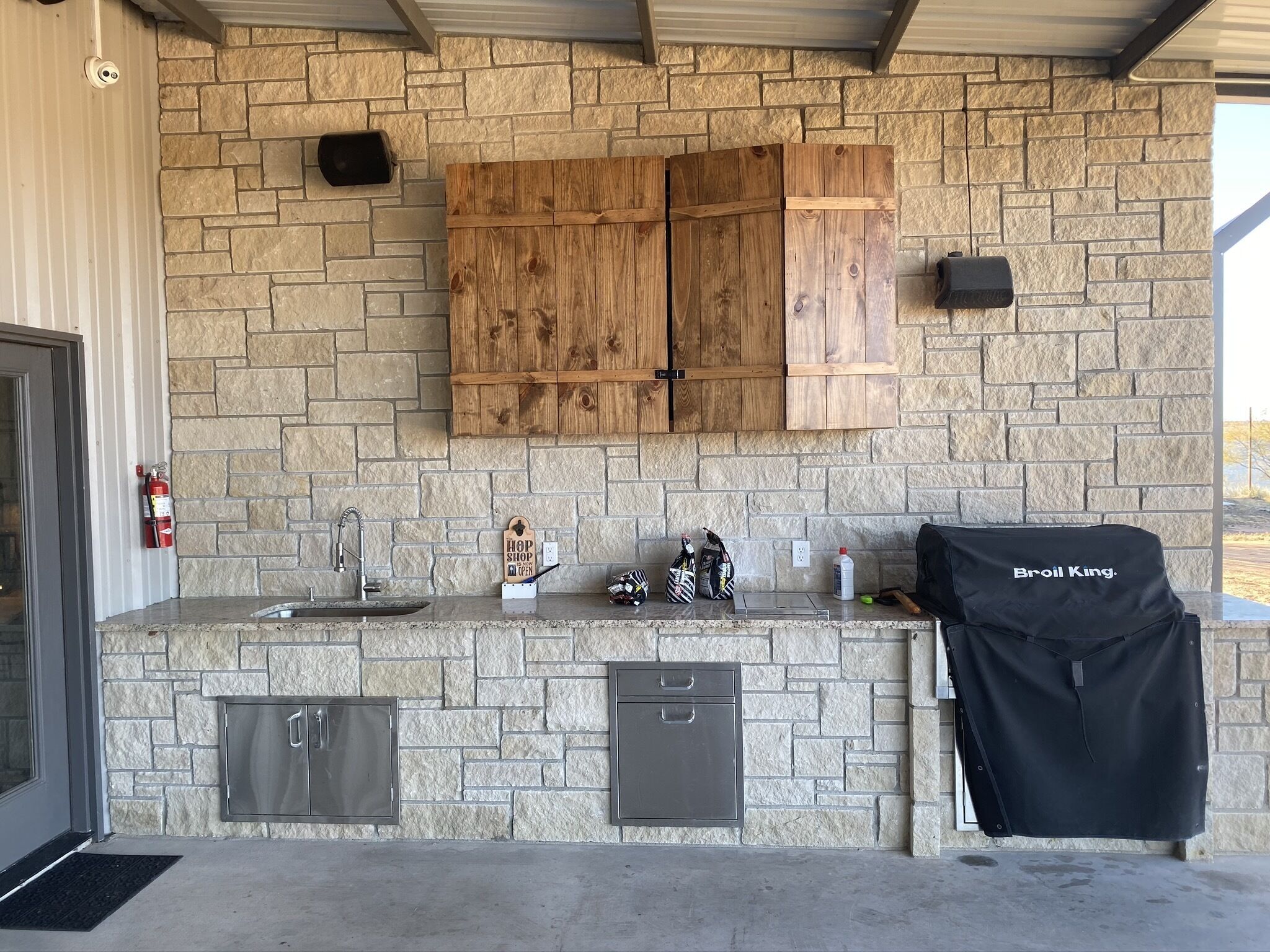 Lake Champion Lodge-On The Lake