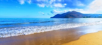 Villa Remezzo Heated Pool, Beach Side, 24 guests