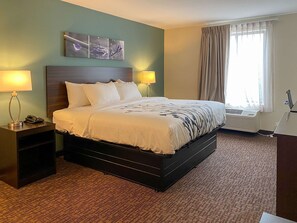 遮光布/窗簾、熨斗/熨衣板、免費無線上網、床單