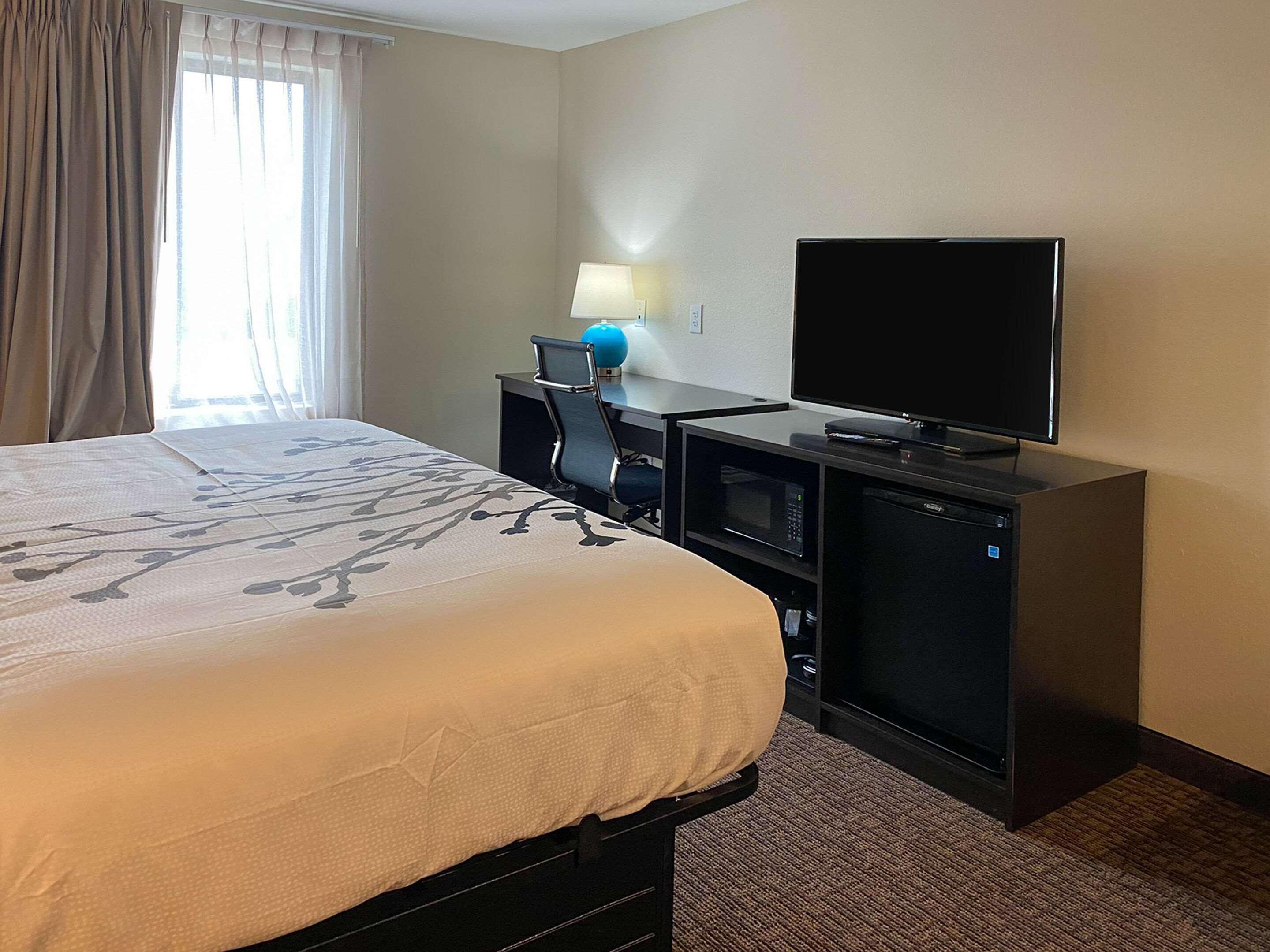 blackout curtains, iron/ironing board, free wifi, bed sheets