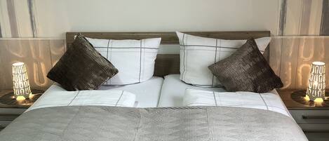 2 habitaciones, wifi gratis y ropa de cama