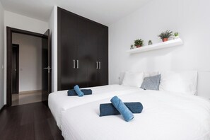 3 Schlafzimmer, Bügeleisen/Bügelbrett, Reisekinderbett, WLAN