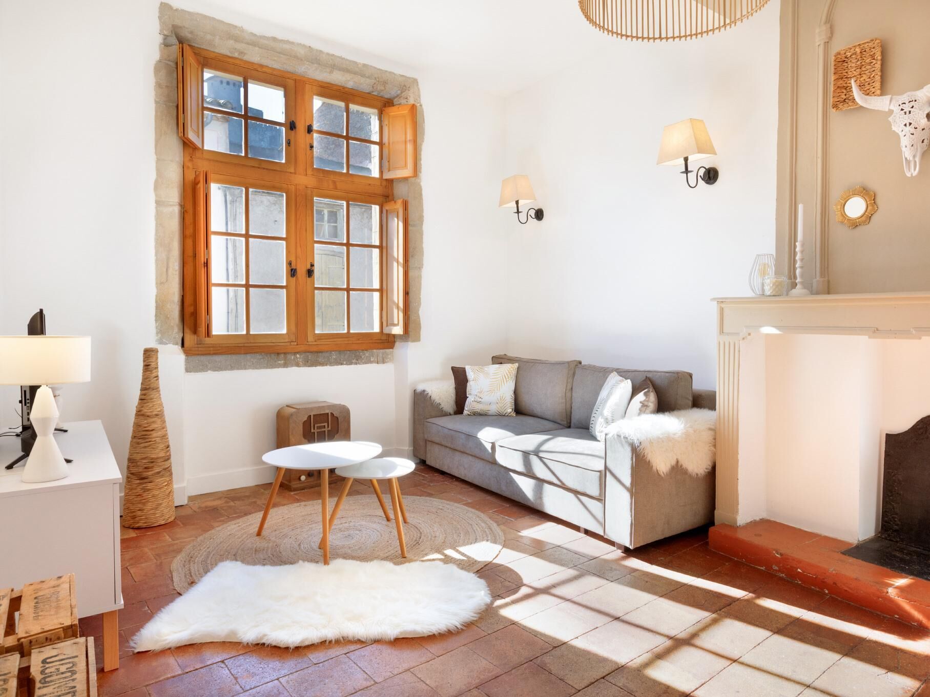 61.2-Apartment-Large-Private Bathroom-Landmark view