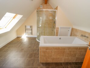 Cottage | Interior - Oak Cottage (Rochdale)