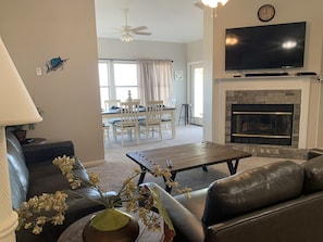 Smart TV, fireplace, DVD player